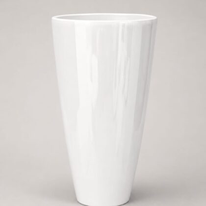 white fibre pot