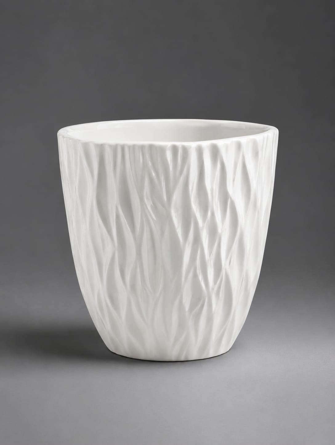 white fibre pot
